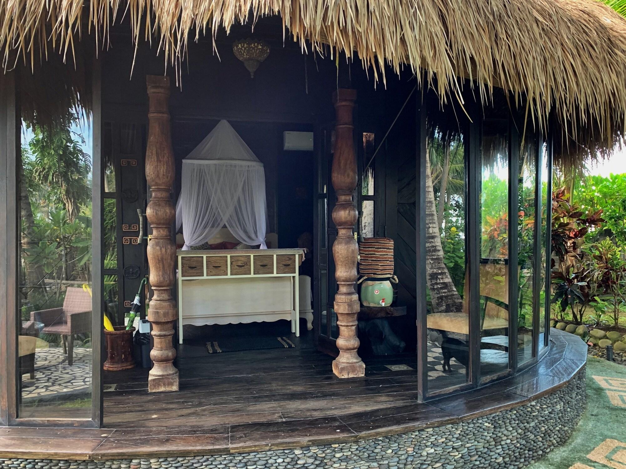 Most Exotic Beachfront Villa Keong Selemadeg 외부 사진