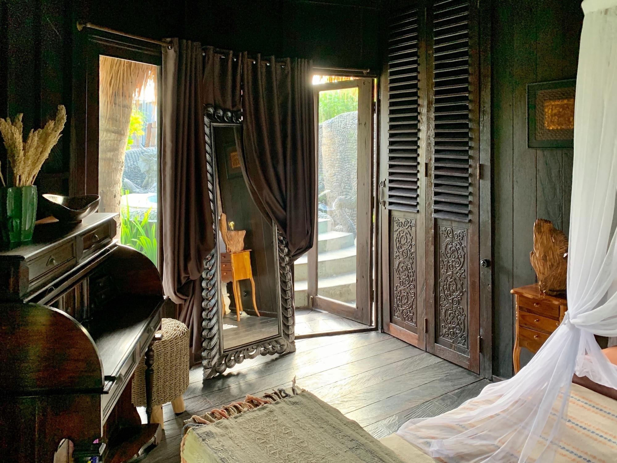 Most Exotic Beachfront Villa Keong Selemadeg 외부 사진