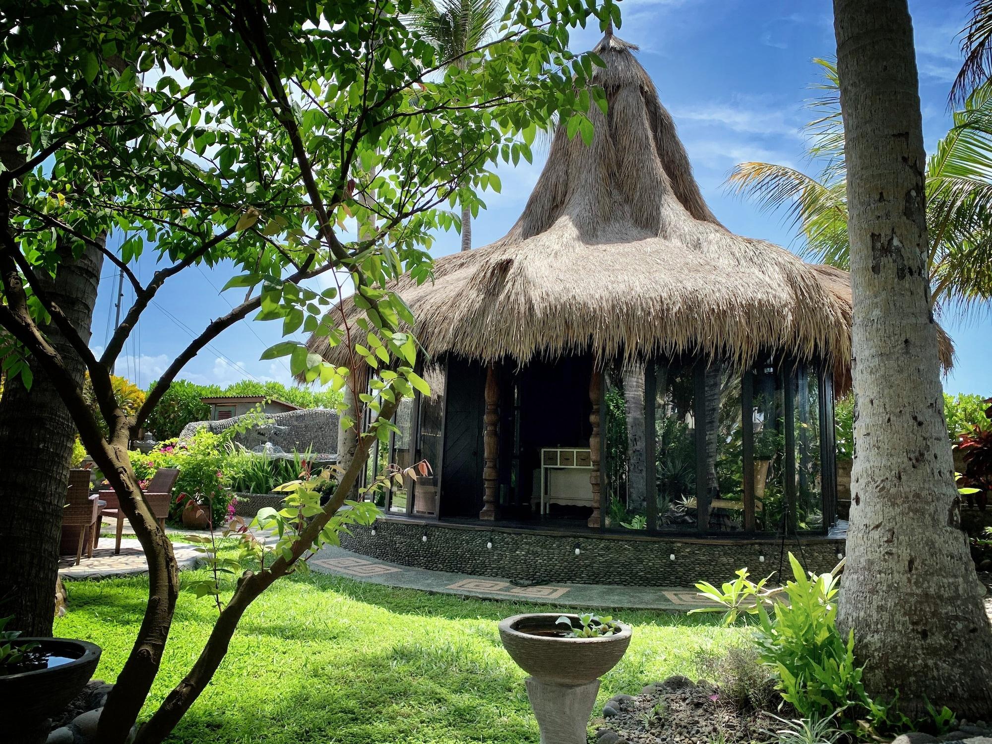 Most Exotic Beachfront Villa Keong Selemadeg 외부 사진