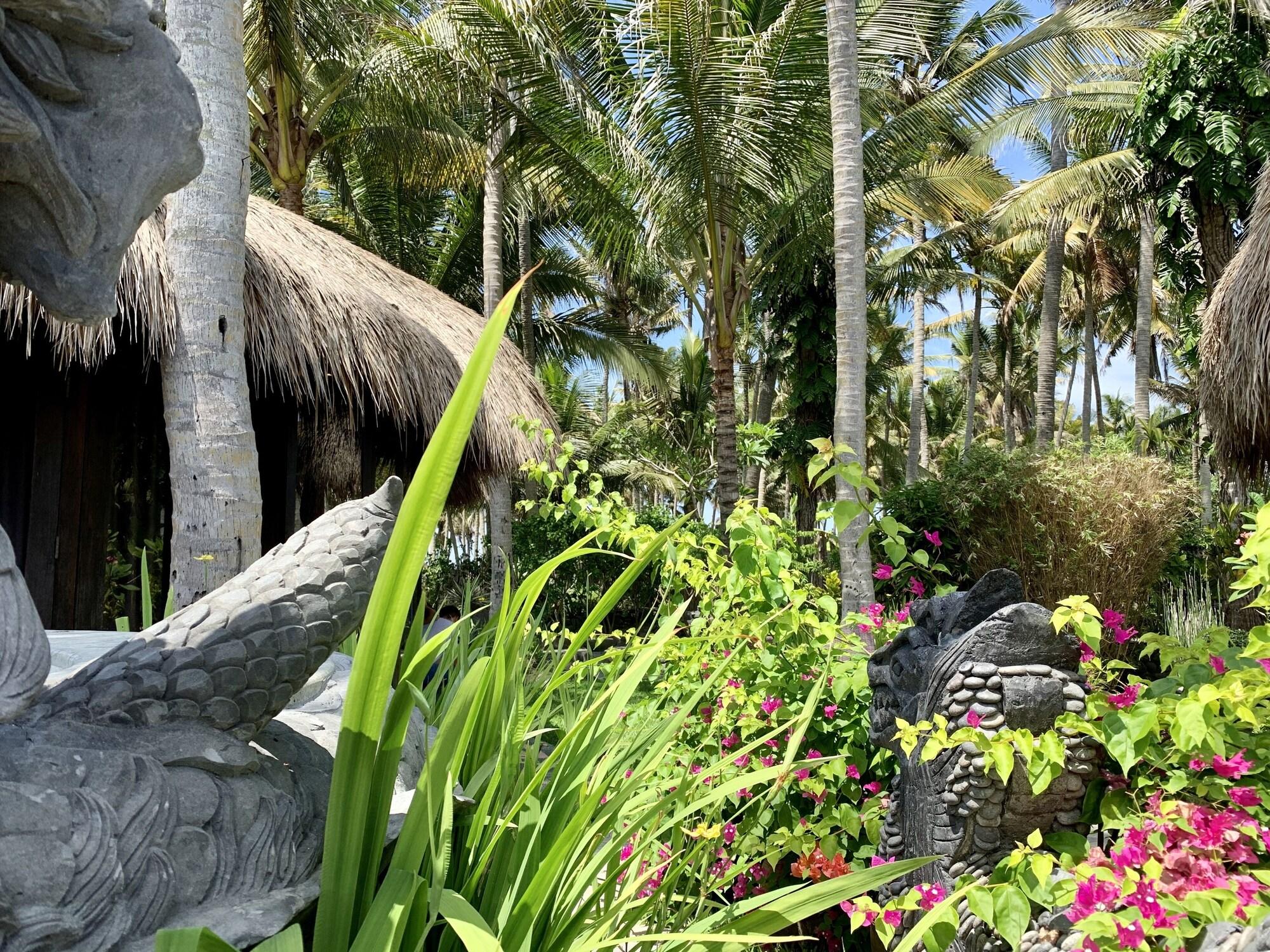 Most Exotic Beachfront Villa Keong Selemadeg 외부 사진