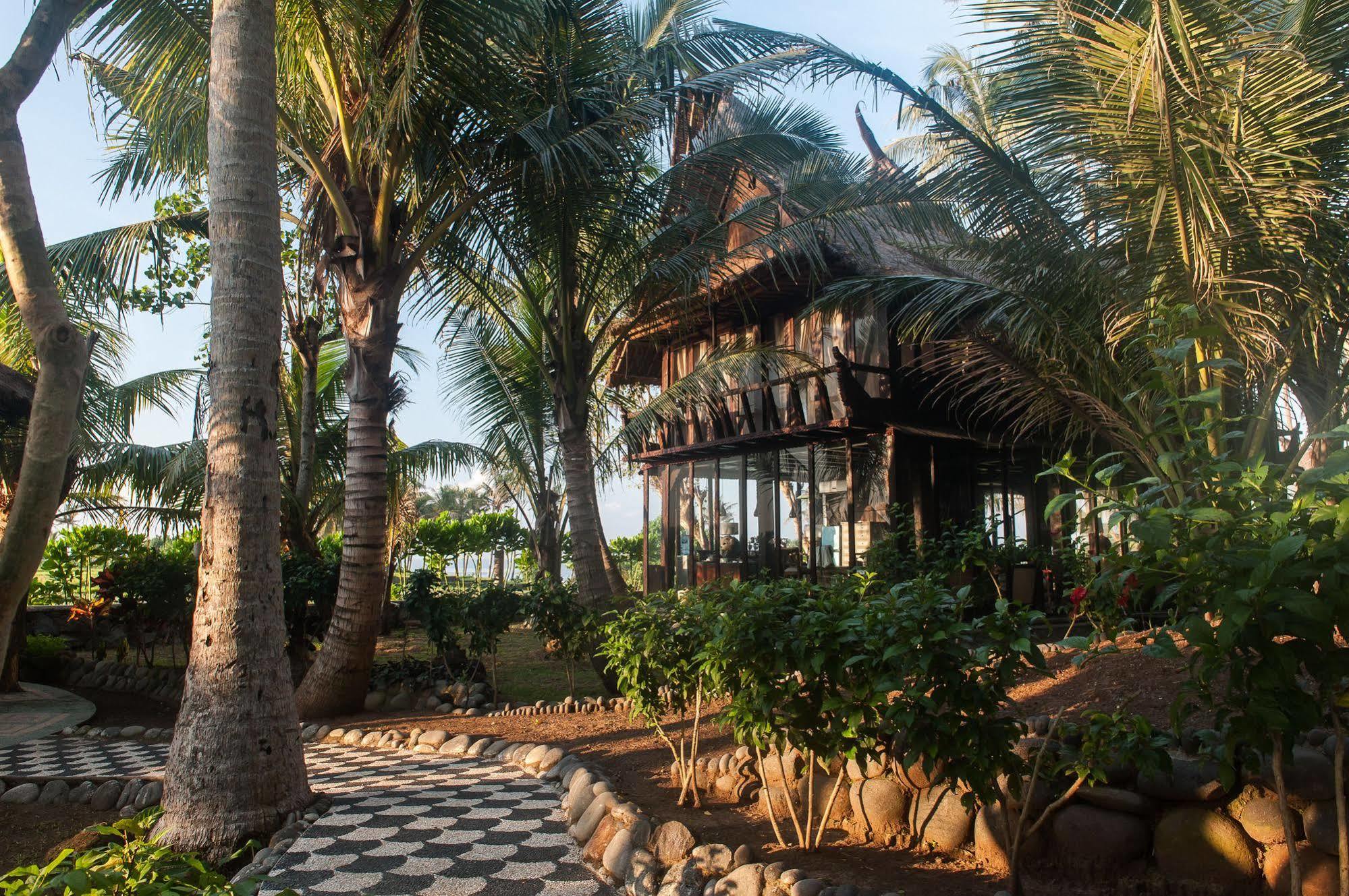 Most Exotic Beachfront Villa Keong Selemadeg 외부 사진